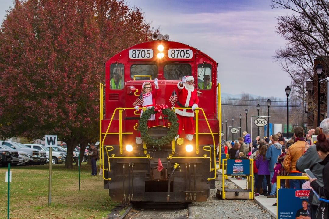 Blue Ridge, Georgia Christmas Guide